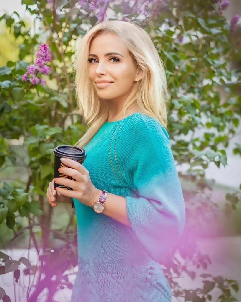 Nelli, 39