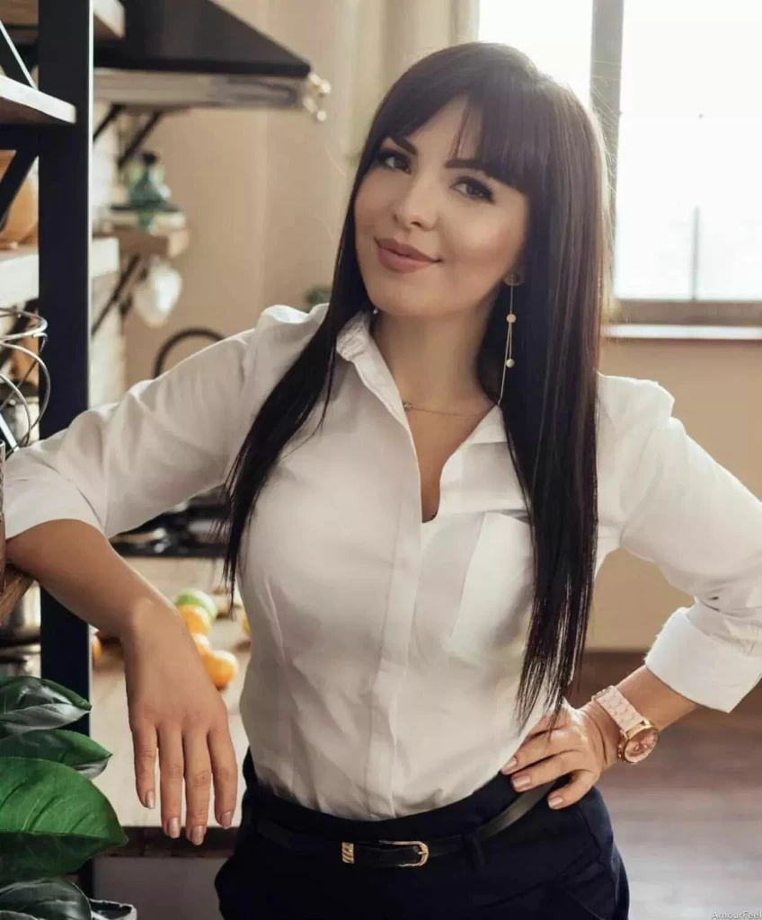 Kateryna, 41